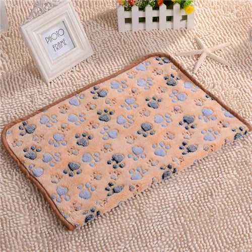 3 Sizes Cute Warm Pet Bed Mat Cover Towel